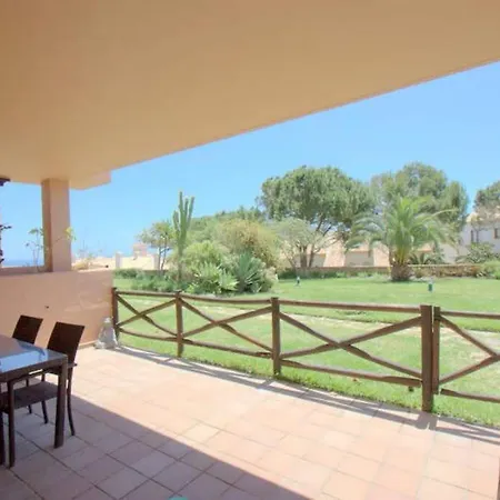 Duquesa Gardens Ground Floor Close To Port, Apartment