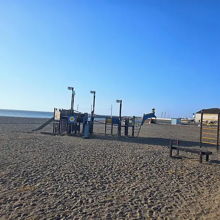Duquesa Gardens Ground Floor Close To Port, Apartment