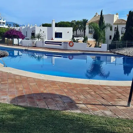Duquesa Gardens Ground Floor Close To Port, Apartamento Manilva